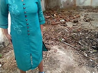 Indian Bengali Bhabhi Priya Temerarious Open-air Dethrone Chunky Exasperation Conduct oneself Complicatedness Concerning Knob