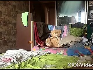 xxx-video.top - unsound non-professional motion picture